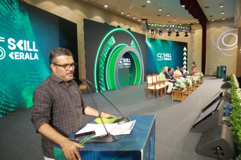 കേരളത്തെ വിജ്ഞാന സമൂഹമായിമാറ്റും: മന്ത്രി എം ബി രാജേഷ്
