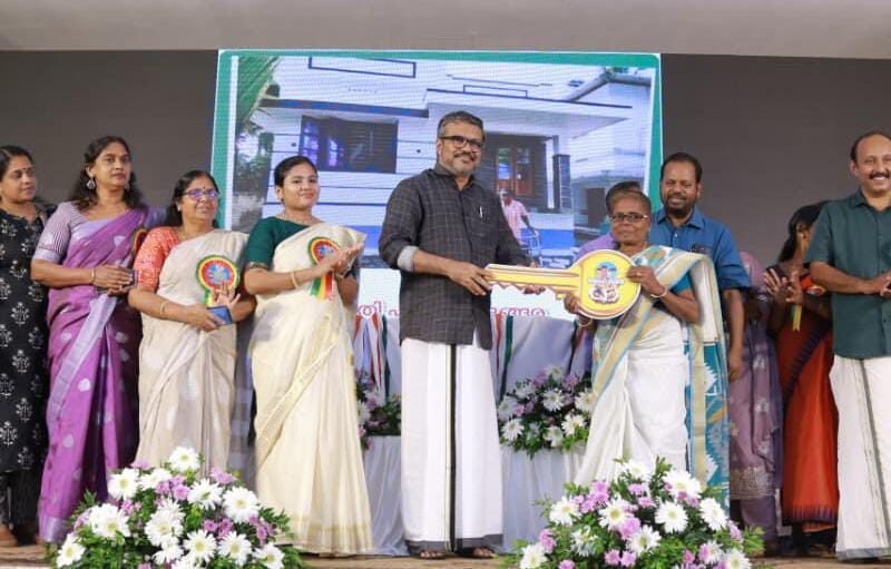 വൈപ്പിനു ഓണസമ്മാനമായിലൈഫ് ഭവനങ്ങൾ