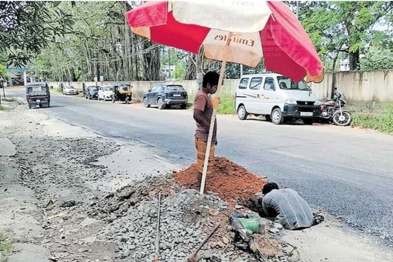 ടാറിങ് നടത്തി ഒരു മണിക്കൂർ കഴിഞ്ഞപ്പോഴേക്കും പൈപ്പ് നന്നാക്കുന്നതിനായി കുഴിച്ചു