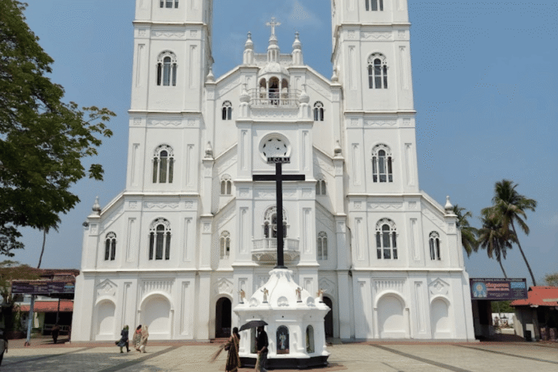 വല്ലാർപാടം ബസിലിക്കയിൽ പരിശുദ്ധവല്ലാർപാടത്തമ്മയുടെ തിരുനാൾ