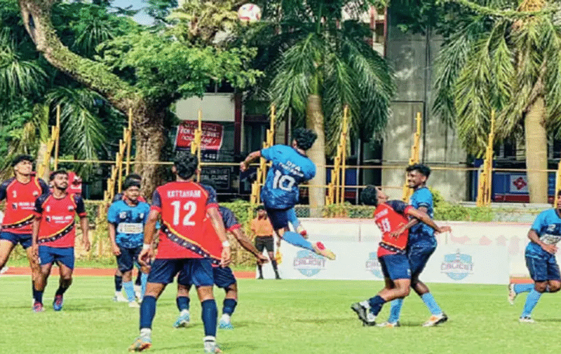 സീനിയർ ഫുട്ബോൾ: തൃശൂർ ഫൈനലിൽ
