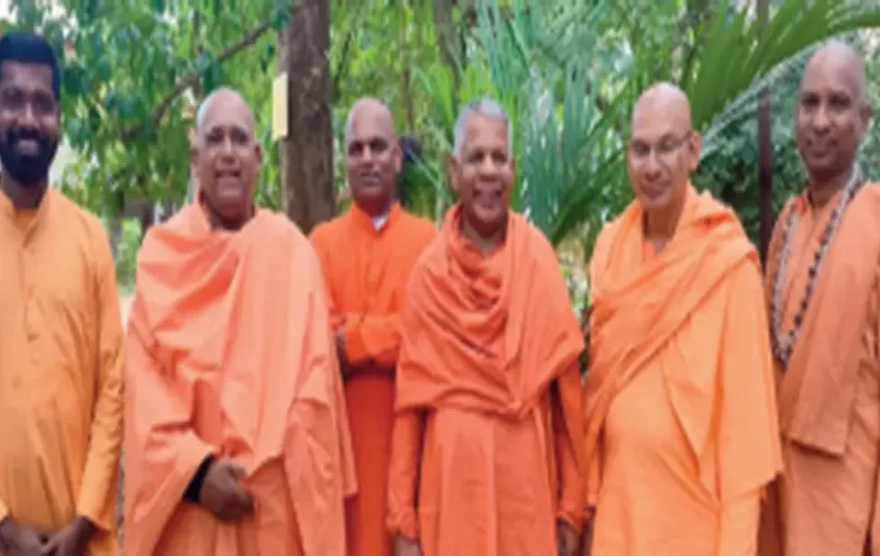 സർവമതസമ്മേളന ശതാബ്ദി; സന്ന്യാസിസംഘം പുറപ്പെട്ടു